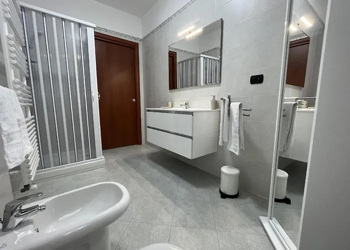 Only Time- Luxury Comfort House Chivasso